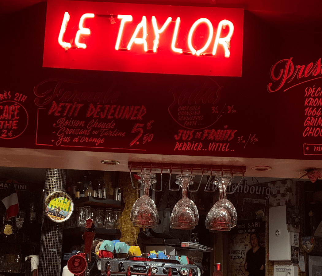 Bar Le Taylor 2